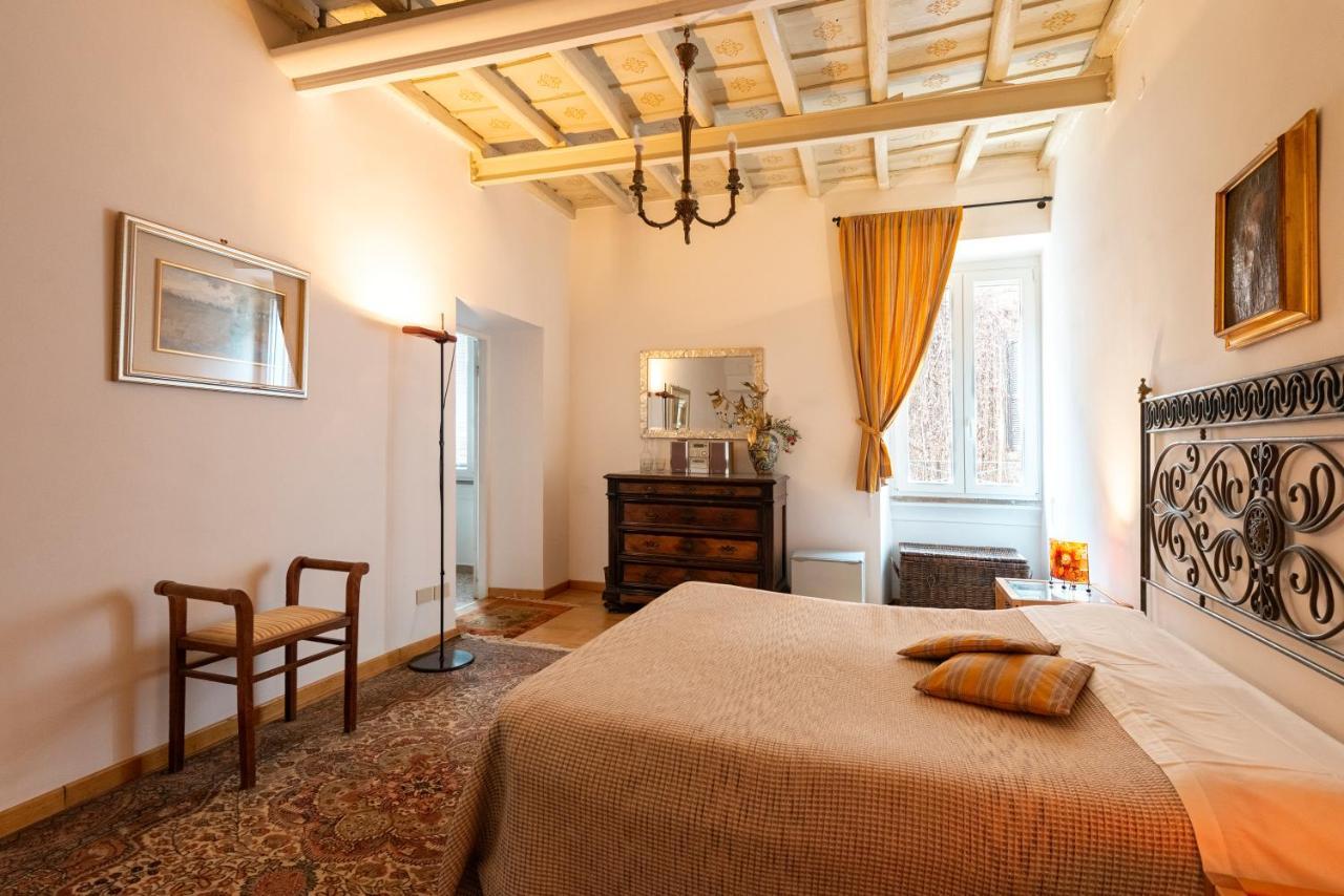 Bed and breakfast La Scalinatella 2*